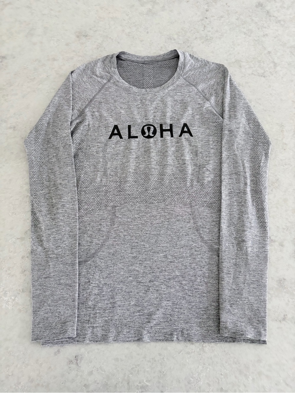 Lululemon Hawaii Aloha Gray Swiftly Tech Long Sleeve Tee - Size 8